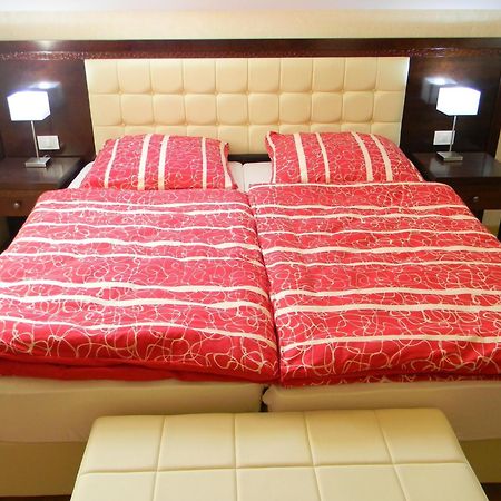 Vila Silva Marija Apartments Pišece Eksteriør billede