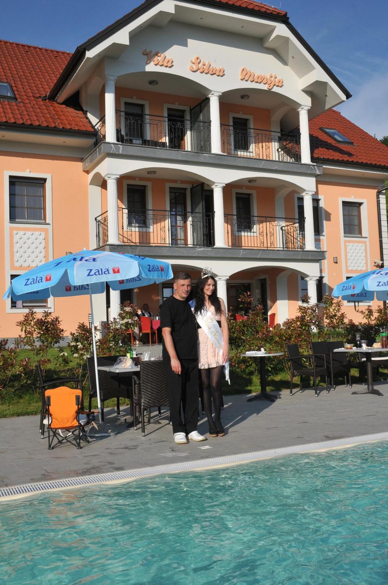 Vila Silva Marija Apartments Pišece Eksteriør billede