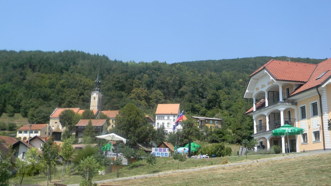 Vila Silva Marija Apartments Pišece Eksteriør billede