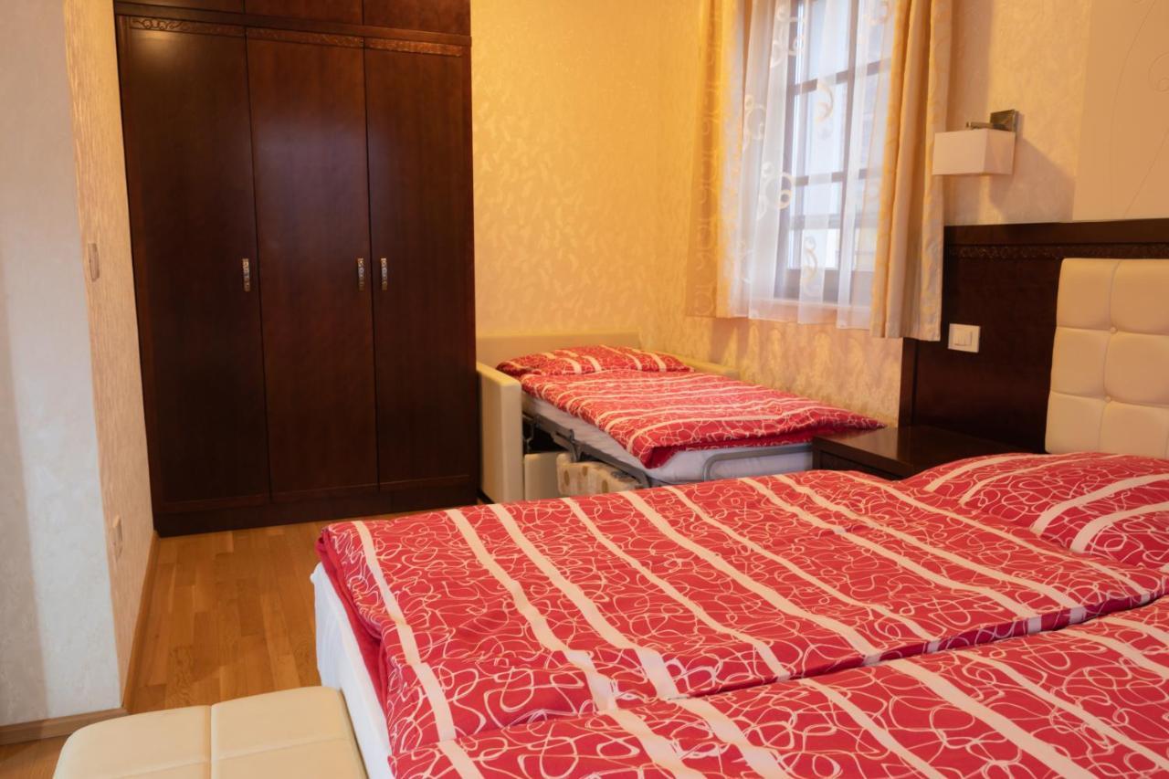 Vila Silva Marija Apartments Pišece Eksteriør billede