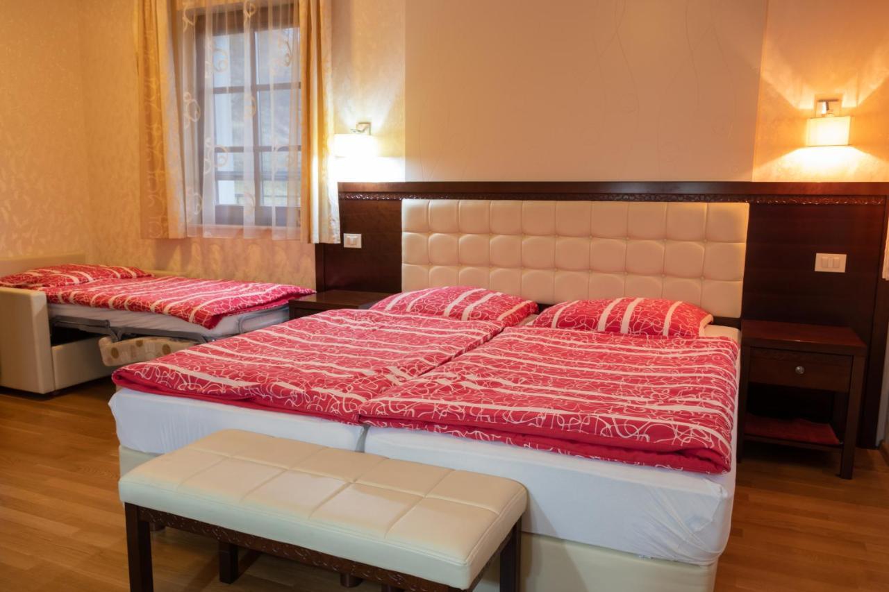 Vila Silva Marija Apartments Pišece Eksteriør billede